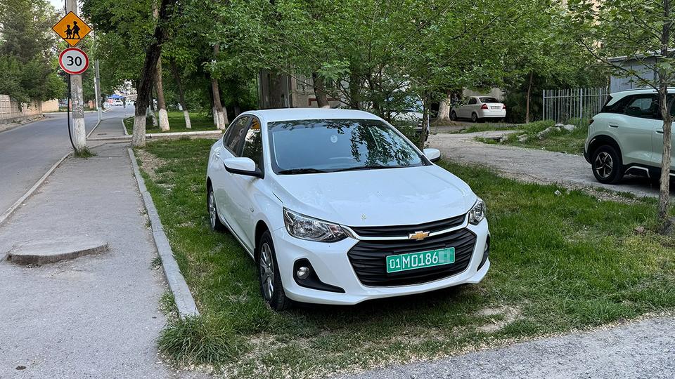 В Узбекистане предложили штрафовать за неуплату парковки