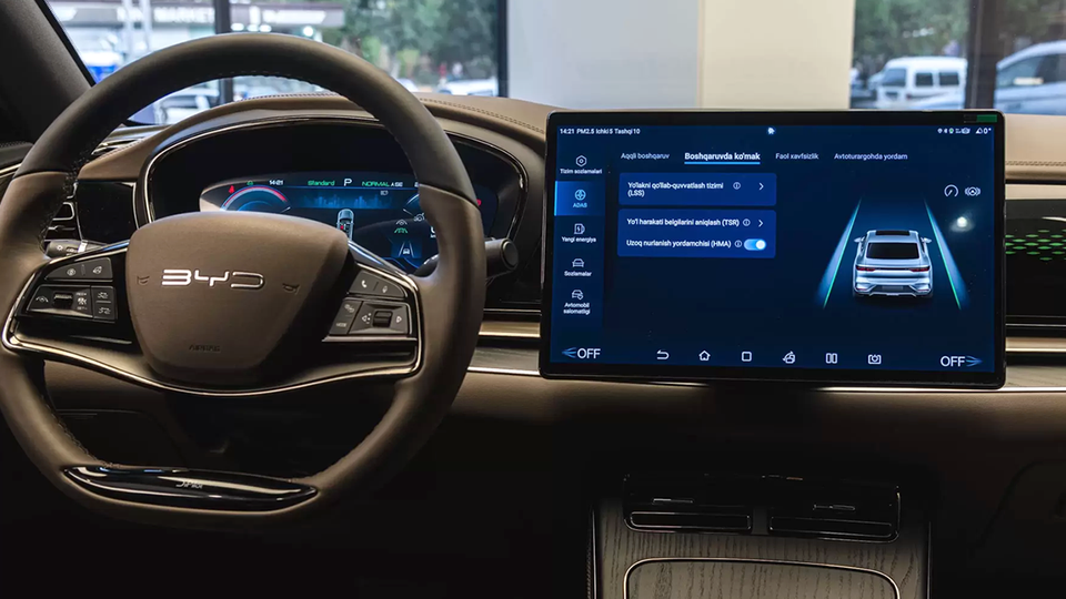 Голосовой помощник на узбекском языке появился у машин BYD