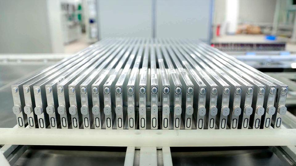 В Узбекистане планируют производить батареи для электрокаров