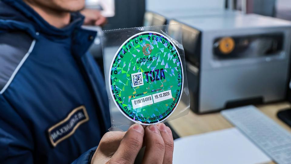 2026-yilda Toshkentdagi barcha avtomobillar ekostiker olishi shart bo‘ladi