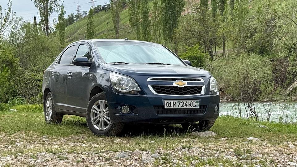 Chevrolet Cobalt снова лидер продаж