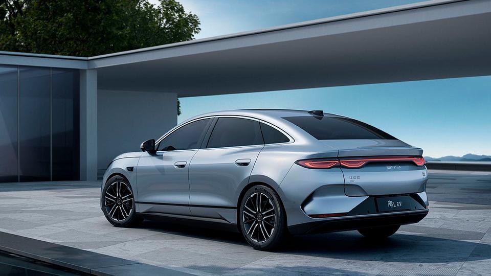 Как будет выглядеть новый электромобиль BYD Qin L EV