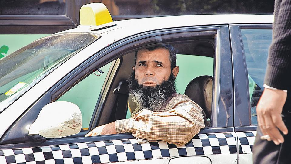 Областные таксисты снова могут работать в Ташкенте. Но с условием