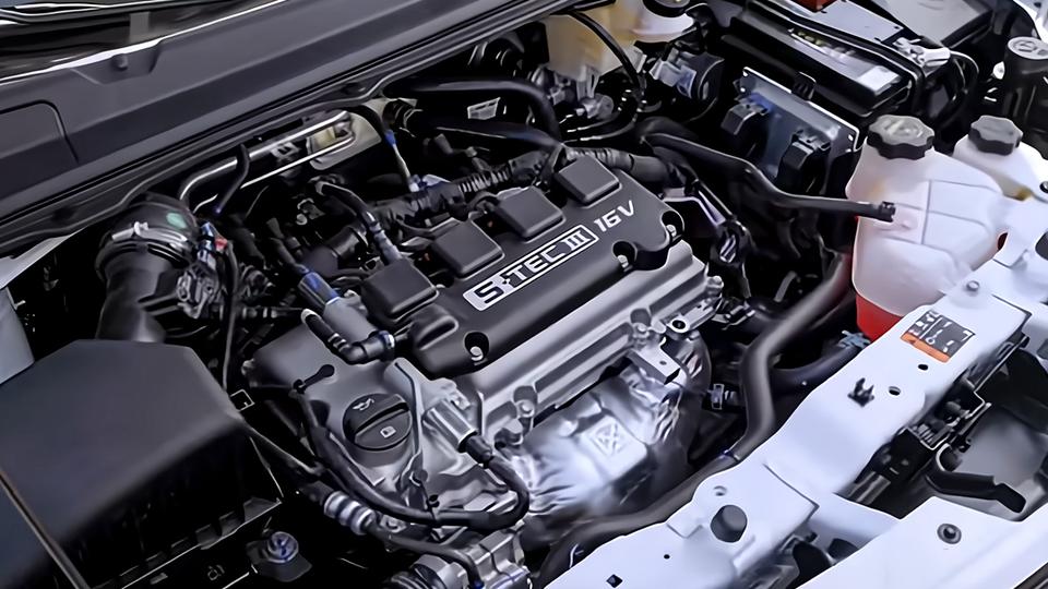 Обновлённый Cobalt получил доработанный двигатель