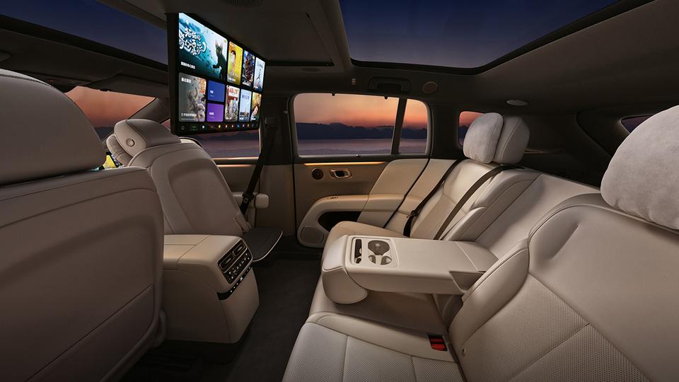 В Китае раскрыли цены на электрический Li i6