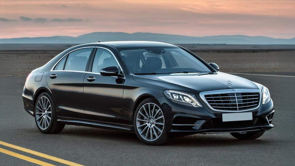 Чиновники пересядут с «мерседесов» на местные автомобили