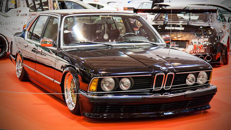 Редкая «семёрка» BMW в продаже на Avtoelon.uz