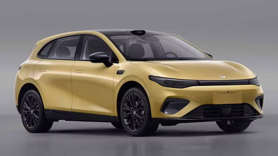 Стали известны цены на новую компактную модель от Leapmotor