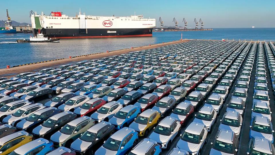BYD Xitoydagi ishlab chiqarishni qisqartirdi