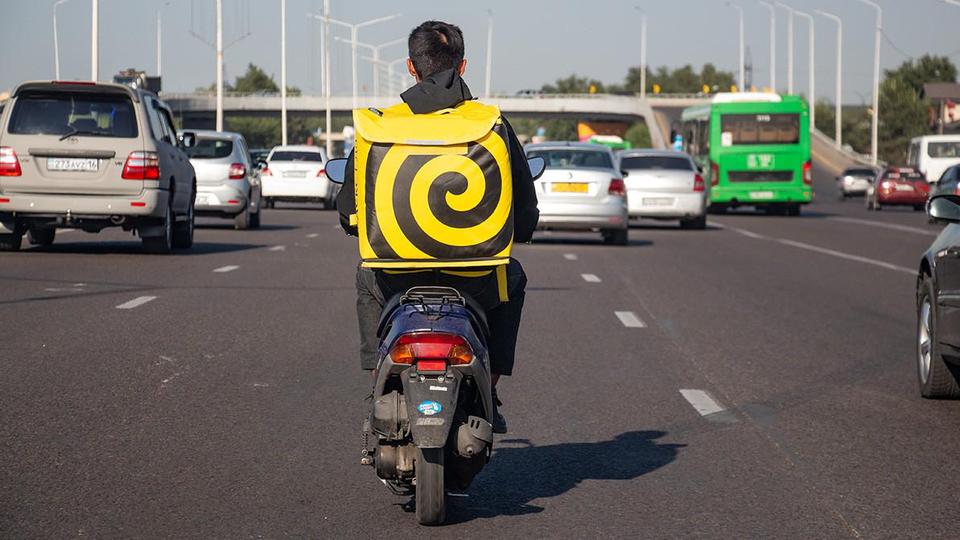 Водители с областной пропиской могут получить номера на мопеды в Ташкенте