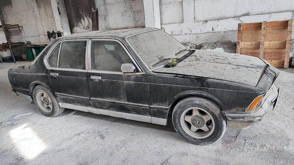 Редкая «семёрка» BMW в продаже на Avtoelon.uz