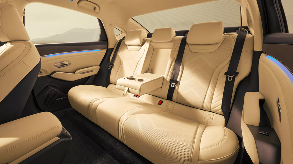 В Узбекистане представили ещё один BYD