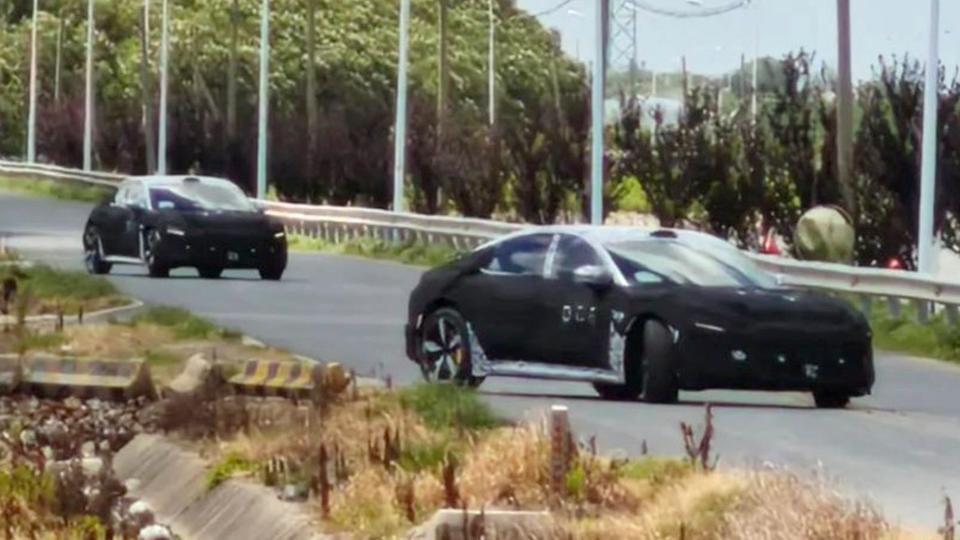 Xiaomi готовит SU7 c длинной базой