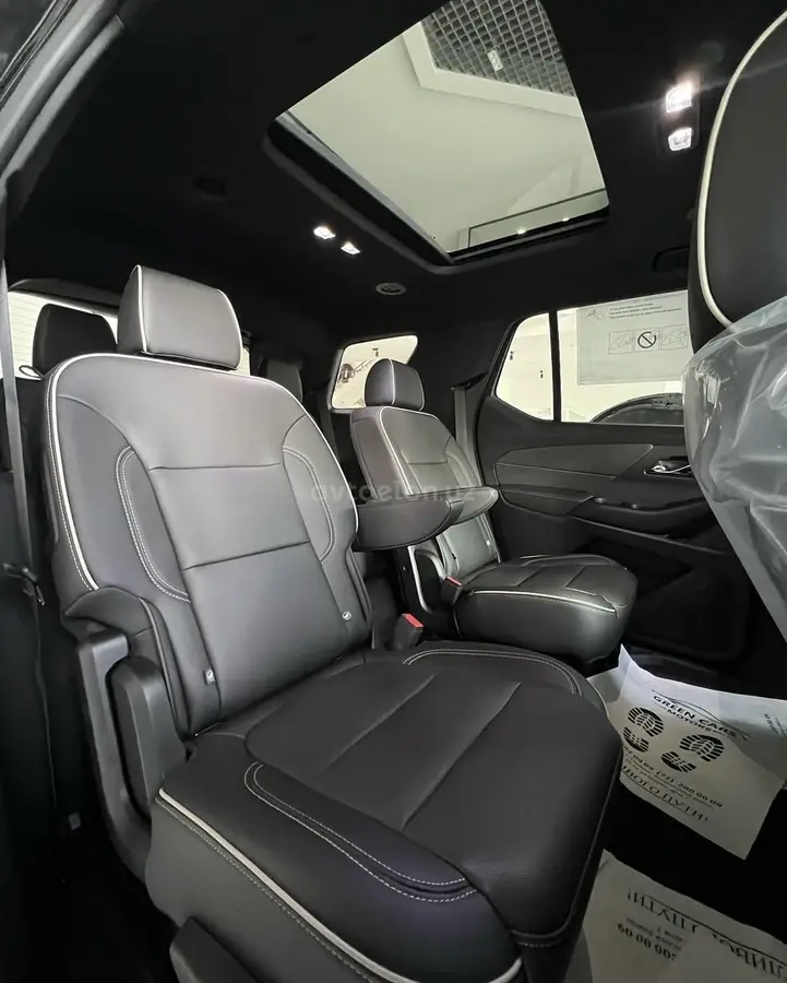 Chevrolet Traverse 2025 — 7
