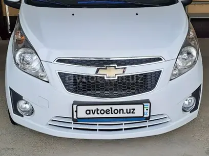 Oq Chevrolet Spark, 3 pozitsiya 2014 yil, КПП Mexanika, shahar Toshkent uchun 6 000 у.е. id5199506
