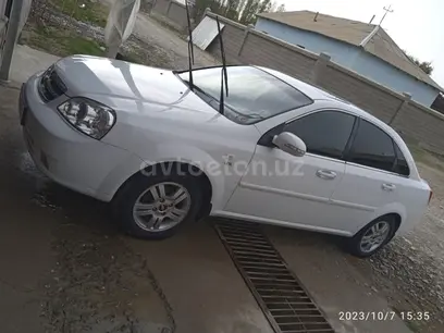 Белый Chevrolet Lacetti, 3 позиция 2011 года, КПП Автомат, в Булунгурский район за 8 000 y.e. id5206452