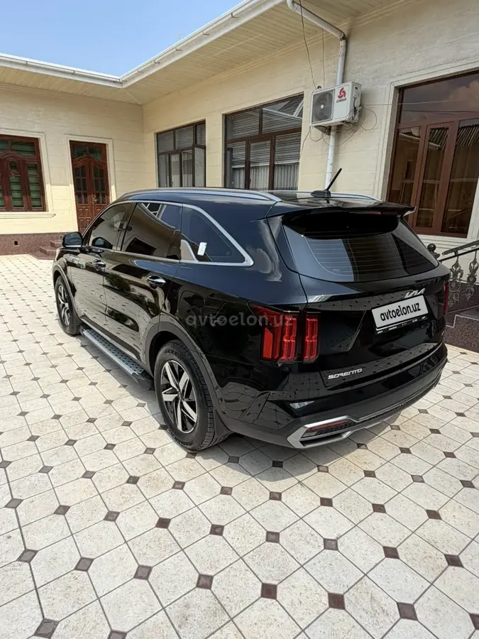 Kia Sorento — 5