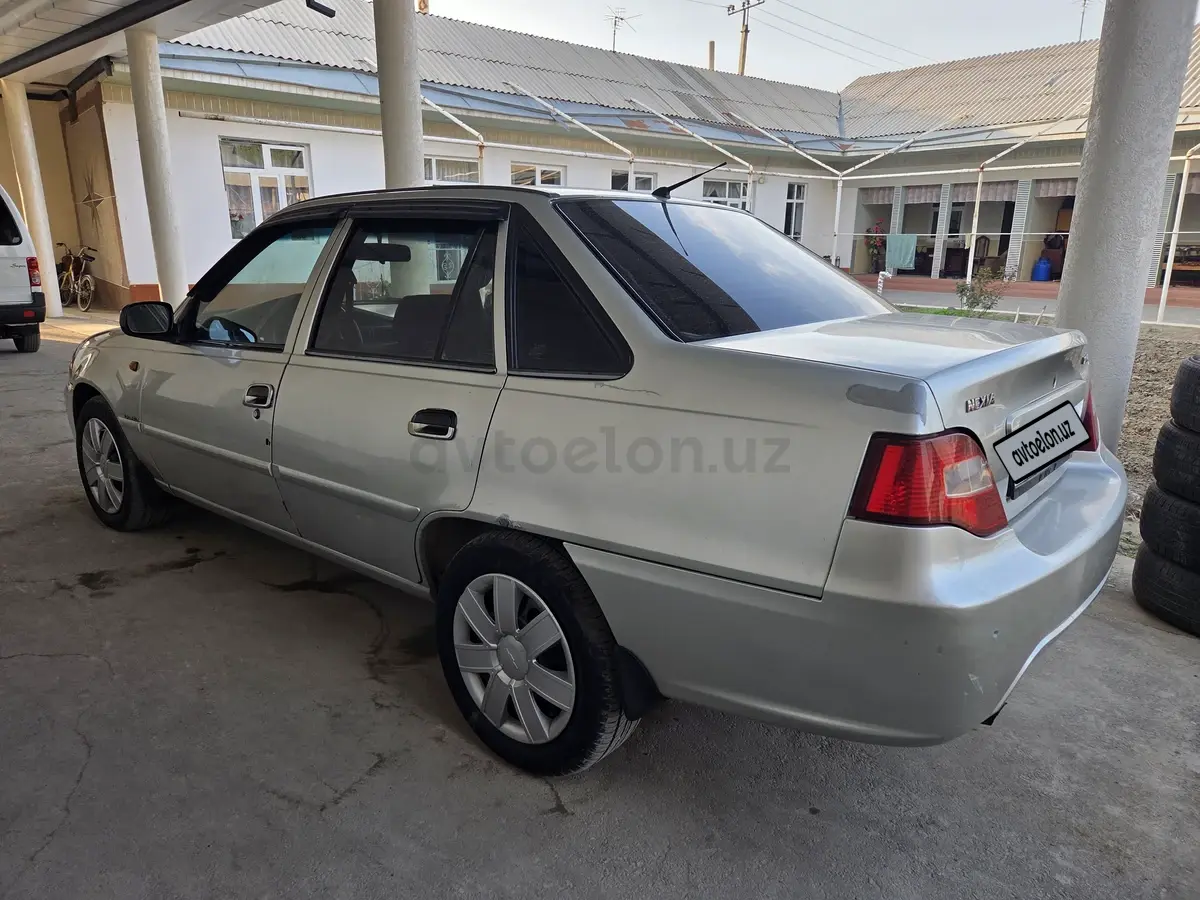 Daewoo Nexia II — 8