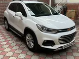 Белый Chevrolet Tracker 2020 года, КПП Автомат, в Андижан за 12 700 y.e. id6746421, Фото №1