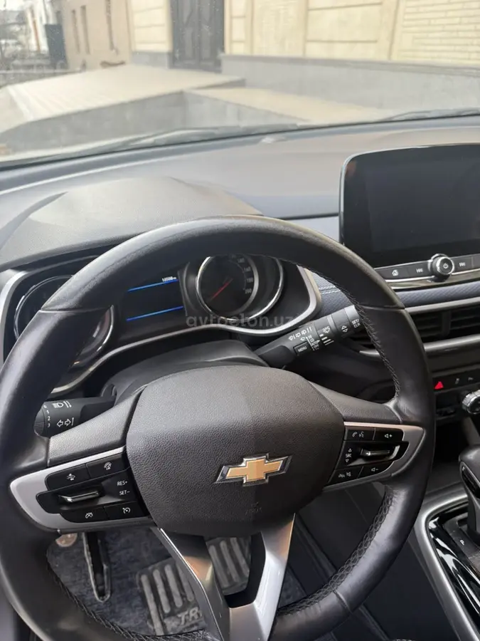 Chevrolet Tracker 2023 — 2