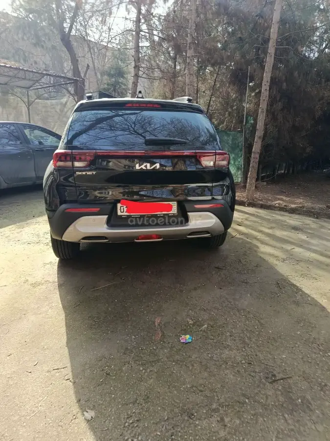 Kia Sonet — 3