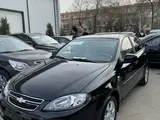 Черный Chevrolet Gentra, 3 позиция 2024 года, КПП Автомат, в Ташкент за 15 000 y.e. id4546017
