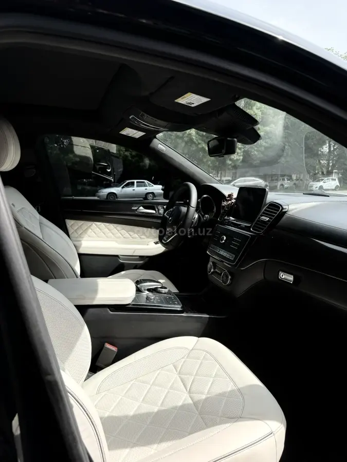 Mercedes-Benz GLE Coupe 400 — 6