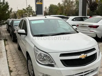 Белый Chevrolet Cobalt, 3 позиция 2024 года, КПП Механика, в Кызырыкский район за ~9 878 y.e. id5189070
