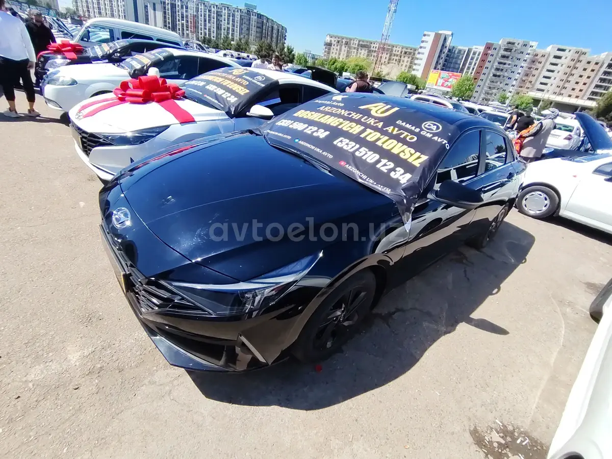 Hyundai Elantra 2021 — 2