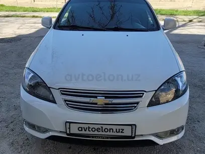 Белый Chevrolet Gentra, 1 позиция Газ-бензин 2019 года, КПП Механика, в Самарканд за 11 400 y.e. id4918095
