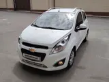 Белый Chevrolet Spark, 4 позиция 2022 года, КПП Механика, в Ташкент за 10 500 y.e. id5219504, Фото №1