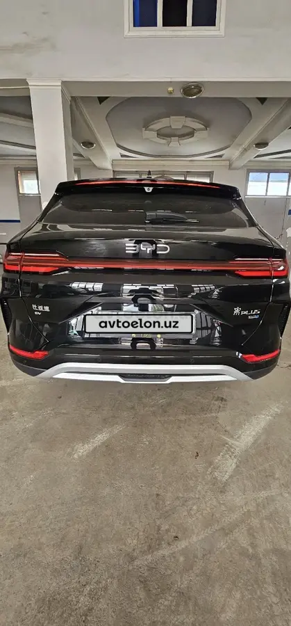 BYD Song Plus EV Champion