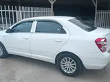 Белый Chevrolet Cobalt, 4 позиция 2020 года, КПП Автомат, в Наманган за 11 400 y.e. id5040835, Фото №1