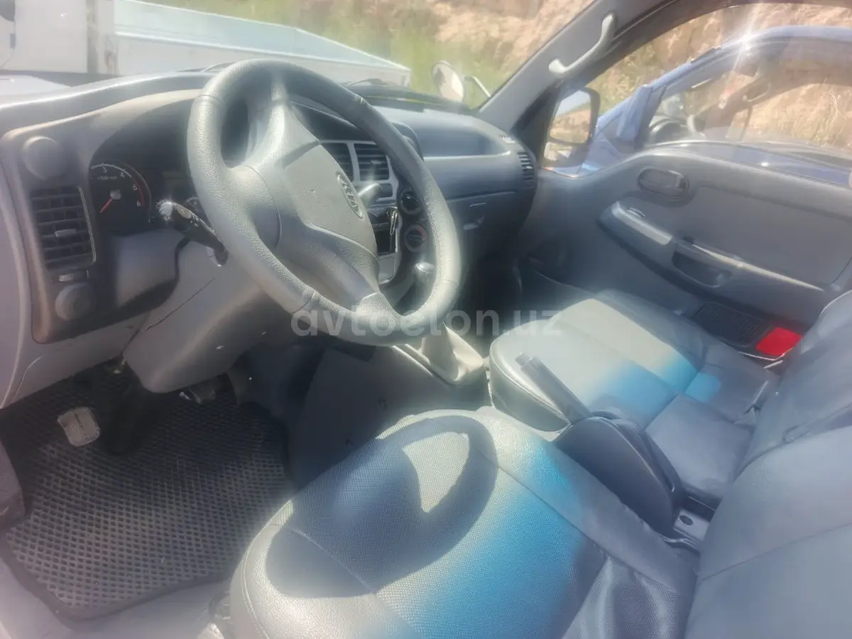 Hyundai Porter — 4