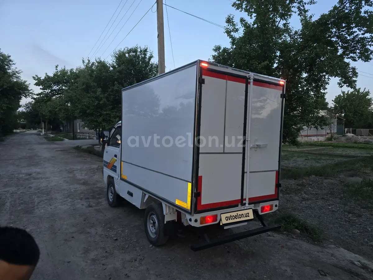 Daewoo Labo 2001 — 2