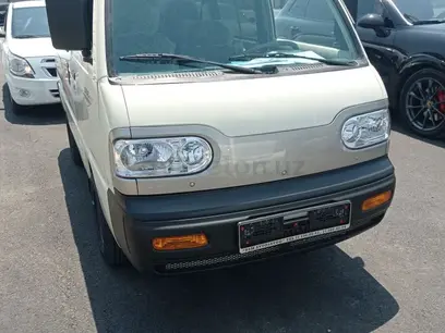Молочный цвет Chevrolet Damas 2024 года, КПП Механика, в Ташкент за 8 050 y.e. id5163058