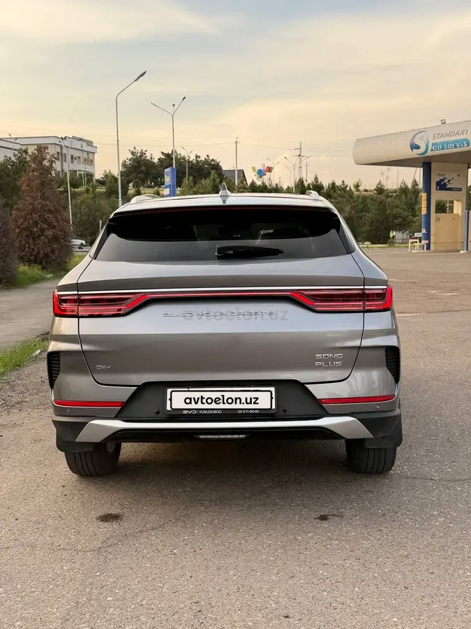 BYD Song Plus DM-i — 2