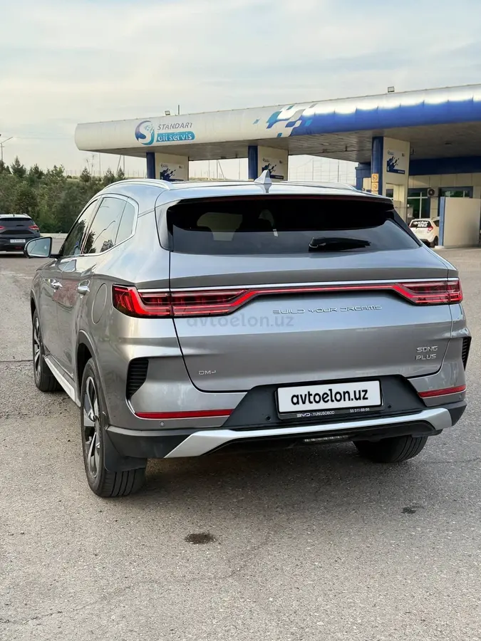 BYD Song Plus DM-i — 3