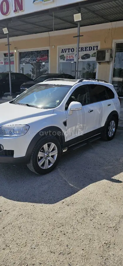 Chevrolet Captiva 2009 — 2