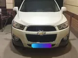 Молочный цвет Chevrolet Captiva, 2 позиция 2011 года, КПП Автомат, в Андижан за 10 000 y.e. id6390445, Фото №1