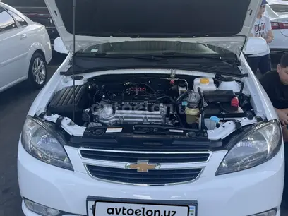 Белый Chevrolet Gentra, 3 позиция 2020 года, КПП Автомат, в Ташкент за 11 500 y.e. id5156109