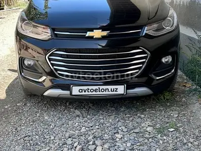 Черный Chevrolet Tracker, 1 позиция 2019 года, КПП Автомат, в Самарканд за 14 300 y.e. id3823553