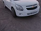 Белый Chevrolet Cobalt, 4 позиция 2023 года, КПП Автомат, в Карши за ~12 822 y.e. id5002990, Фото №1