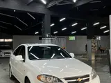 Белый Chevrolet Gentra, 3 позиция 2022 года, КПП Автомат, в Самарканд за 13 950 y.e. id5185159, Фото №1