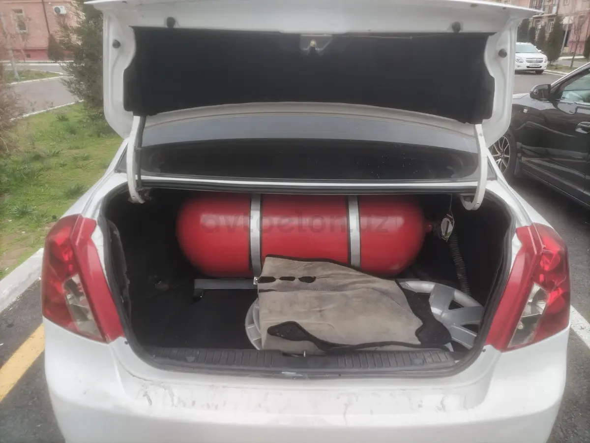 Chevrolet Lacetti 2011 — 4