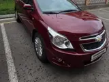 Бордовый Chevrolet Cobalt, 4 позиция 2024 года, КПП Автомат, в Самарканд за ~11 647 y.e. id5184370, Фото №1