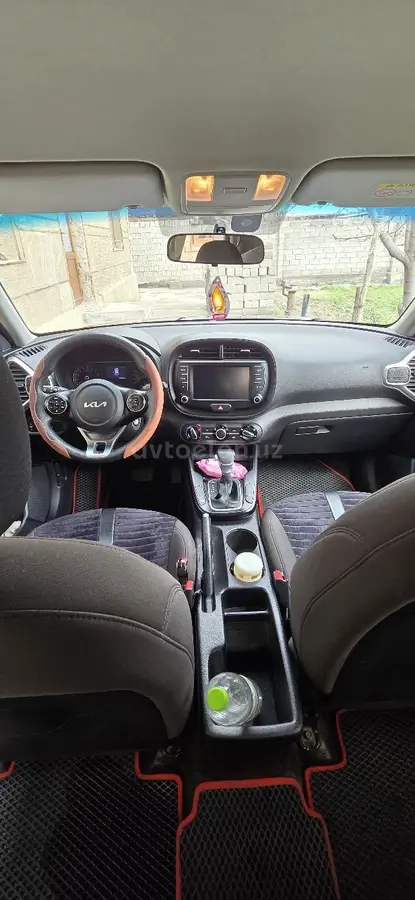 Kia Soul — 4