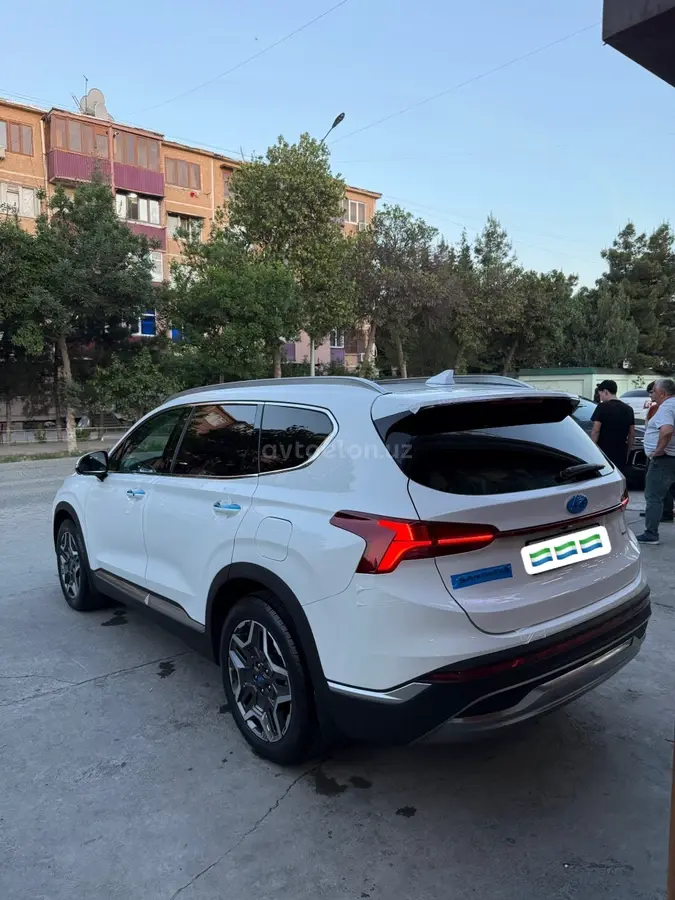 Hyundai Santa Fe — 3