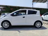 Белый Chevrolet Spark, 2 позиция 2013 года, КПП Механика, в Наманган за 5 300 y.e. id6408854, Фото №1