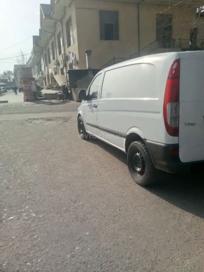 Mercedes-Benz Vito — 2